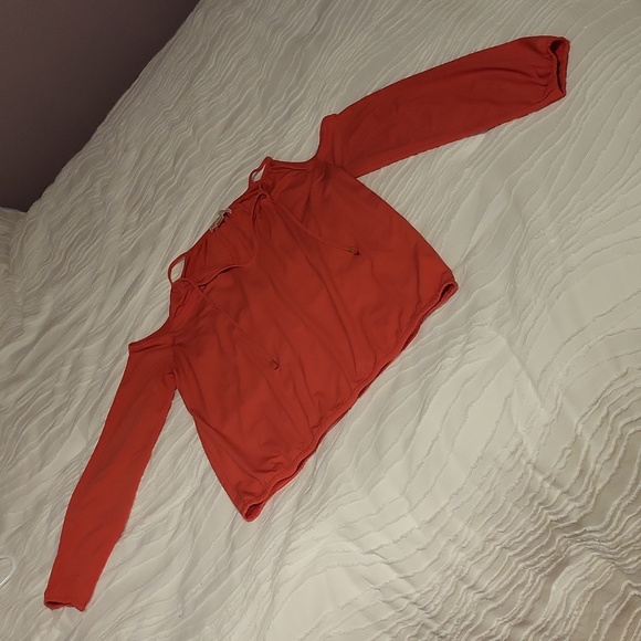 Michael Kors blouse - Picture 2 of 7